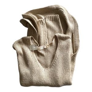 New without tags Harper Heritage ecru open knit lightweight sweater.